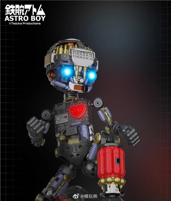 ASTRO BOY Model Kit DX Version