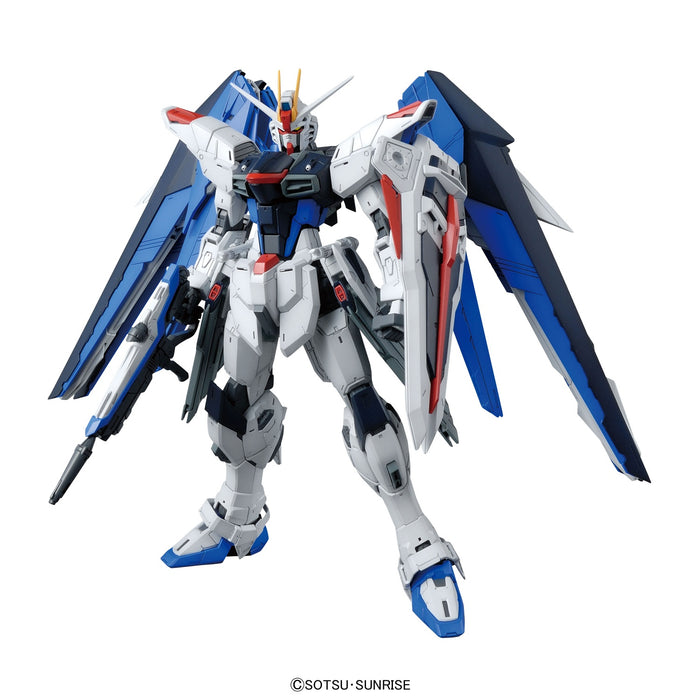 1/100 MG Freedom Gundam Ver. 2.0 - Gundam Seed