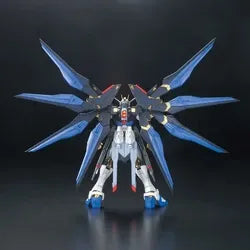 1/100 MG Strike Freedom Gundam Full Burst Mode